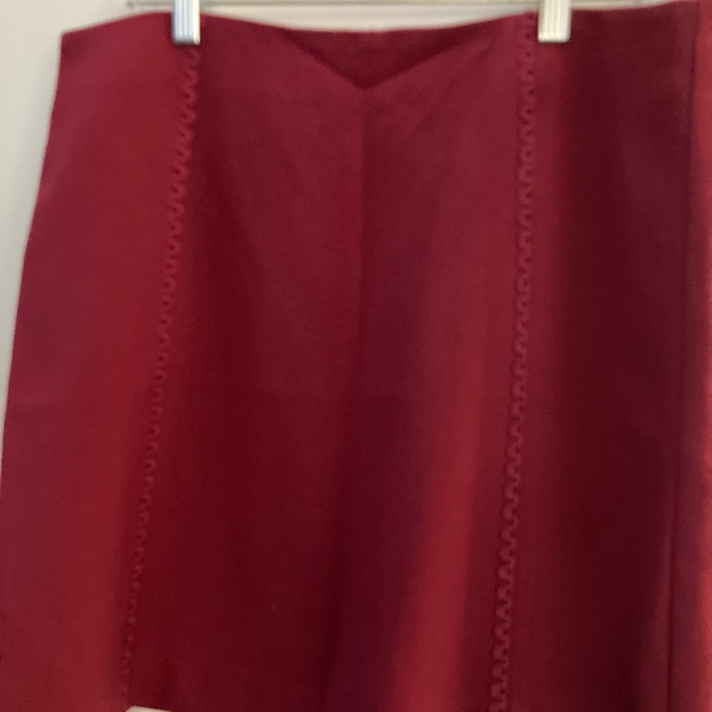 Red skirt
